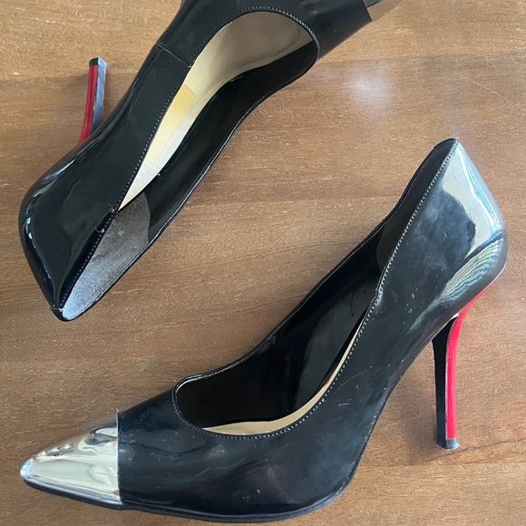 Guess Woman’s Black 3.5" Heels Pumps Red Stem Silver Pointed Toe Size 9M - Picture 1 of 7